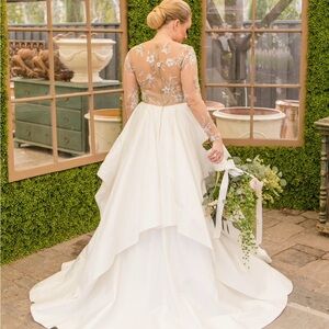 One-of-a-Kind Hayley Paige Wedding Dress + Custom Veil